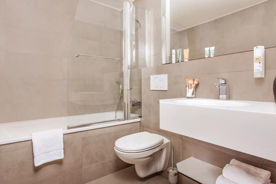 Escape Game à l'hôtel  - Séjour mystère face au Léman avec petit déjeuner pour 2 personnes  3 