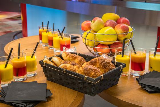 Escape Game à l'hôtel  - Séjour mystère face au Léman avec petit déjeuner pour 2 personnes  10 