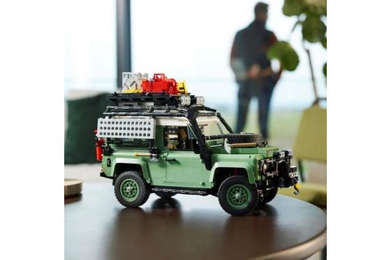 LEGO Land Rover - Classic Defender 90 (10317) 8 