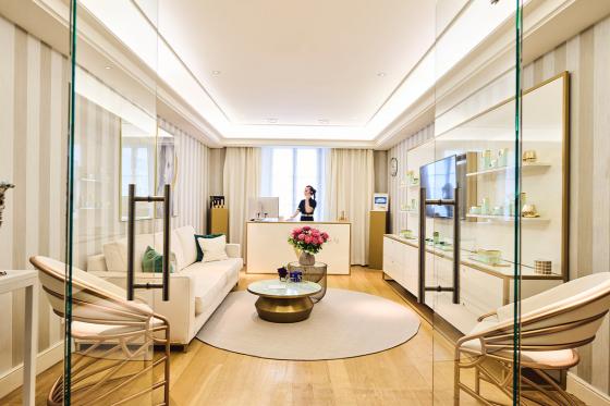 Grand Hôtel du Lac - 1 nuit à Vevey avec spa & petit déjeuner pour 2 personnes  2 