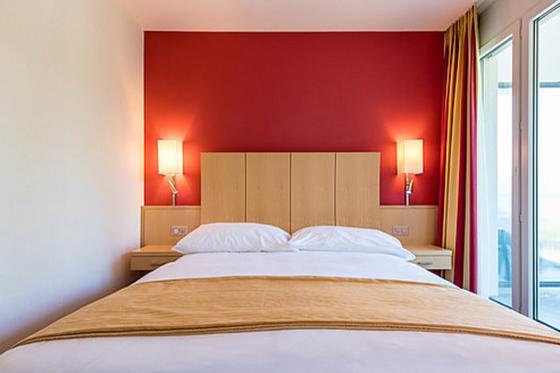 Séjour bien-être à Yverdon - 1 nuit avec petit déjeuner pour 2 personnes 3 