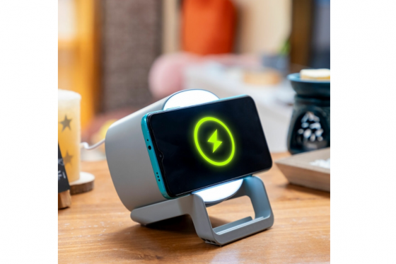 Wireless Charger - mit Lautsprecher 5 