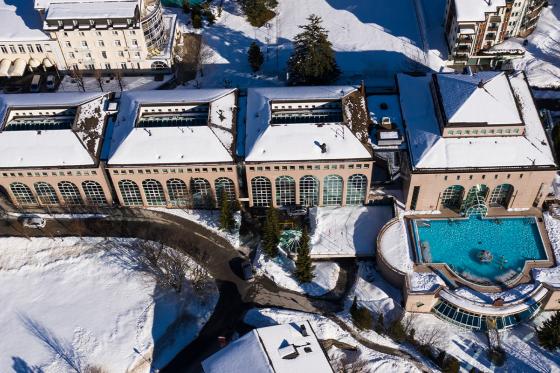 Wellness in Leukerbad  - Übernachtung mit Eintritt ins Thermalbad für 2 Personen 1 
