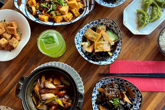 Shanghaier Menü in der Bubble - 3-Gänge Menu in Zürich für 4 Personen 2 