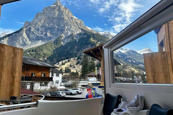 Loveroom Superior mit Whirlpool - inkl. romantisches 4-Gang-Menü für 2 Personen 1 