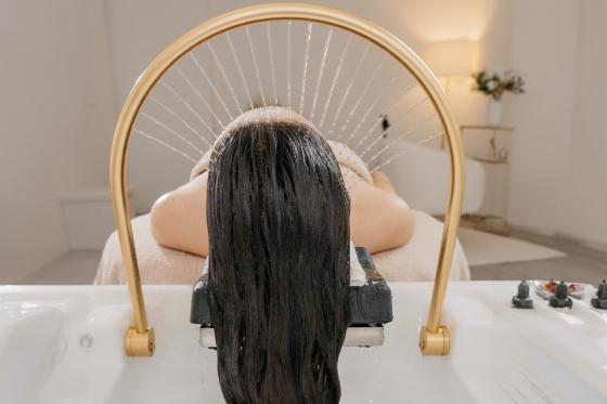 Head spa à Montreux - en formule Rituel Nuova Luna avec brosse massante offerte 3 