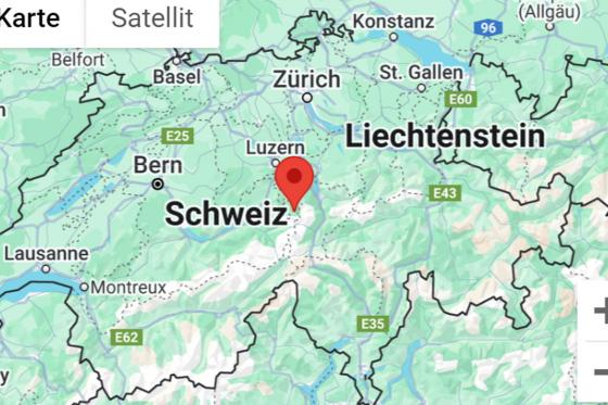 Bobsla & Fondue in Engelberg - Schneetöff, MoonBike & Bobsla fahren für 2 Personen 4 