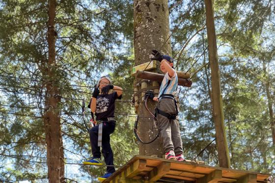 Parc Aventure en Famille - Entrées pour 2 adultes et 2 enfants 5 