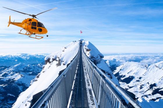 Heli-Fondue bei Glacier 3000 - 18-minütiger Helikopterflug ab Leysin inkl. Fondue für 1 Person  