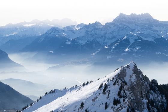 Heli-Fondue bei Glacier 3000 - 18-minütiger Helikopterflug ab Leysin inkl. Fondue für 1 Person 2 