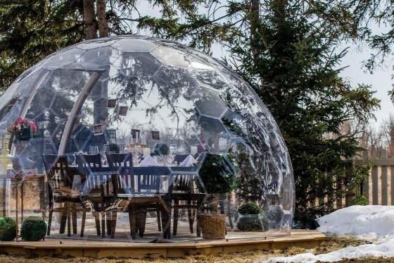 Menu à 3 plats dans un igloo - Repas surprise à Crans-Montana pour 2 personnes 1 