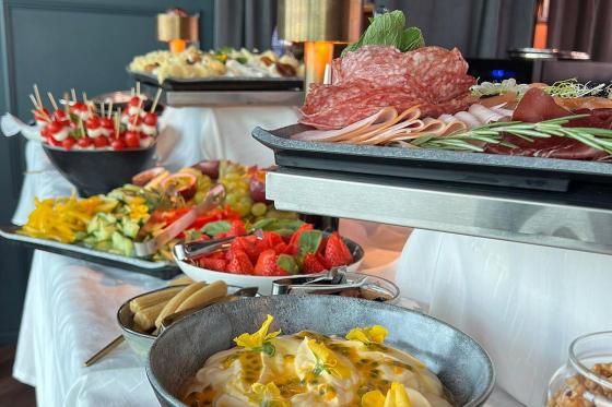 Brunch über Winterthur - Buffet à discretion im Rooftop inkl. Getränke für 2  4 