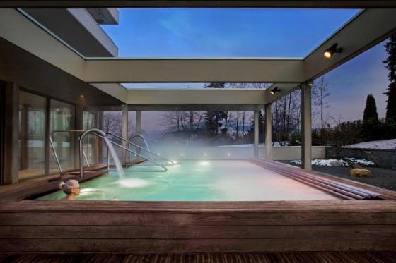 Junior Suite-Übernachtung - inkl. Frühstück, Prosecco und Erholung im Spa  