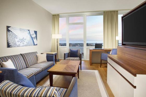 Junior Suite-Übernachtung - inkl. Frühstück, Prosecco und Erholung im Spa 4 