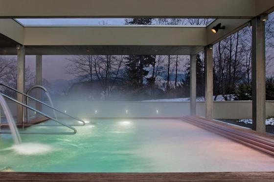 Junior Suite-Übernachtung - inkl. Frühstück, Prosecco und Erholung im Spa 7 