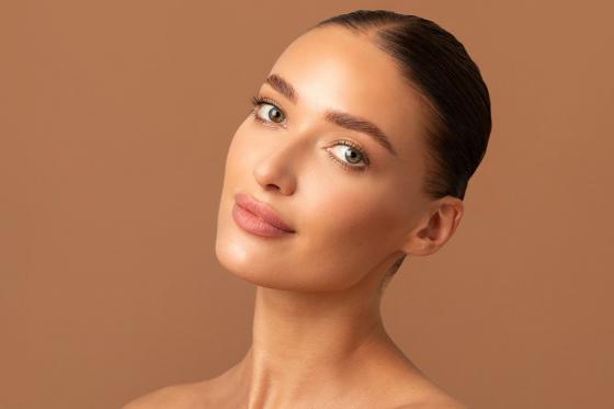 Soin visage Microneedling  - avec la luminotherapie pour 1 personne à Genève 1 