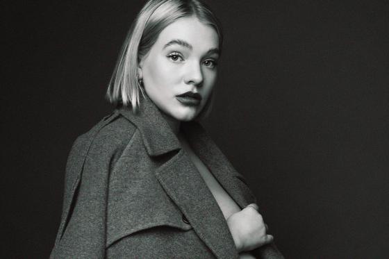 Shooting photo professionnel en couple ou seul(e) - Portrait, photos de couple et photos de grossesse 9 