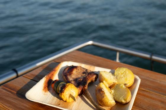 Grillboot - auf dem Zürichsee Mo - Mi für 10 Personen 5 