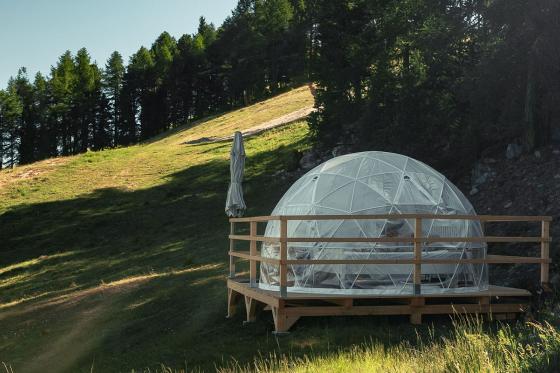 Bubble-Suite Übernachtung - umgeben von Walliser Alpen | wochentags 8 
