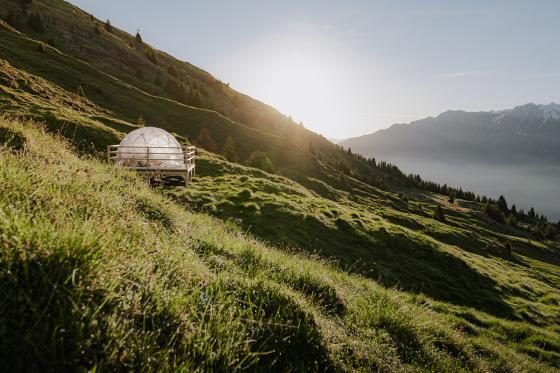 Bubble-Suite Übernachtung - mit Bergfenster inkl. Hotpot für 2 Personen 1 
