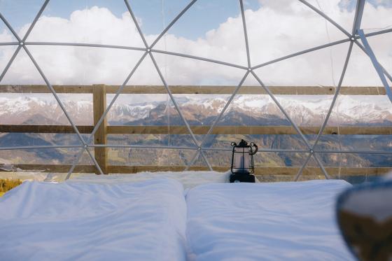 Bubble-Suite Übernachtung - mit Bergfenster inkl. Hotpot für 2 Personen 4 