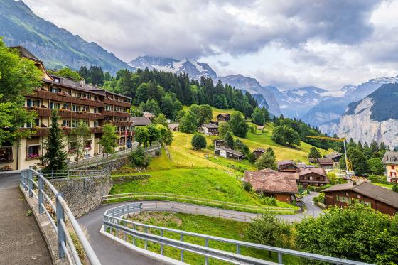 Jungfrau & Lauterbrunnen - 25-minütiger Helikopterflug ab Lauterbrunnen für 1 Person 3 