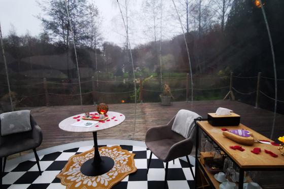 Bubble-Suite Übernachtung - mit Apéro und Frühstück für 2 Personen 5 