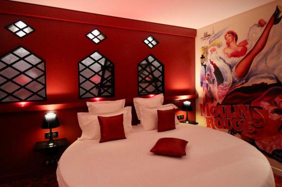 Escapade romantique à Paris - Nuit, jacuzzi & croisière sur la Seine 1 