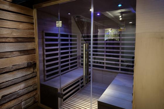 Escapade romantique - Nuit avec spa privatif, petit déjeuner et bouteille de Prosecco 2 