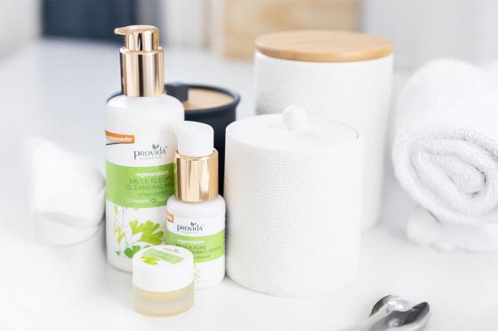 Gesichtsbehandlung - inkl. Getränk für 1 Person 5 