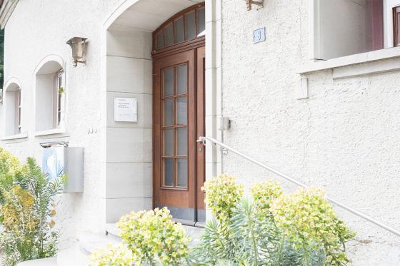 Gesichtsbehandlung - inkl. Getränk für 1 Person 6 