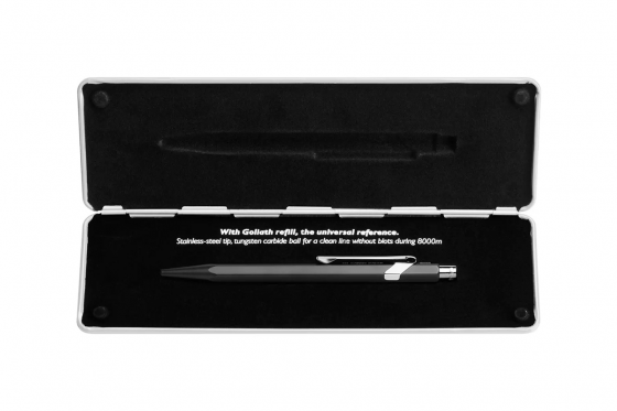 Stylo Caran d’Ache noir avec carnet - personnalisable 2 