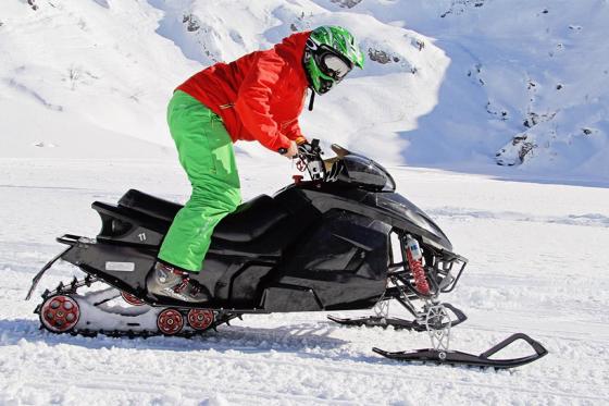 Snowmobile & Fondue für 2 - 30min Schneeaction auf dem Titlis in Engelberg 4 