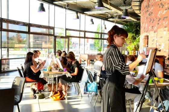 Malevent in Bars & Restaurant - in Zürich für 2 Personen  