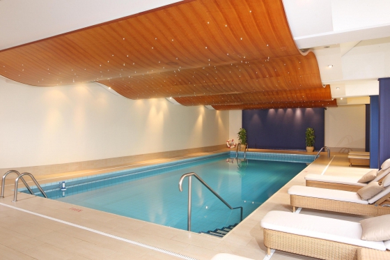 Séjour de luxe à Montreux - En Junior White Suite avec champagne au Royal Plaza Montreux 2 