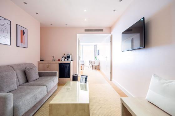 Séjour de luxe à Montreux - En Junior White Suite avec champagne au Royal Plaza Montreux 3 