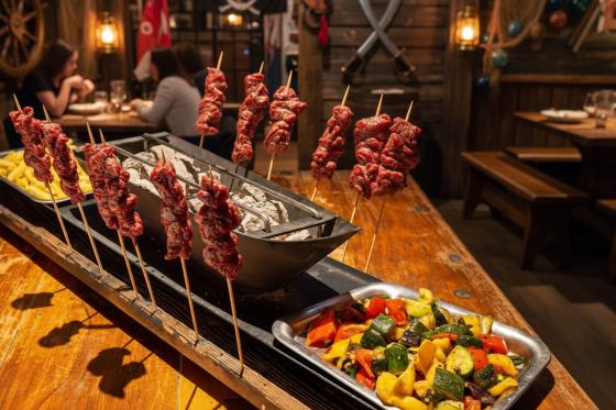 Grill-Dinner in Zürich für 2 - Piraten-Znacht inkl. 1 Flasche Prosecco 1 