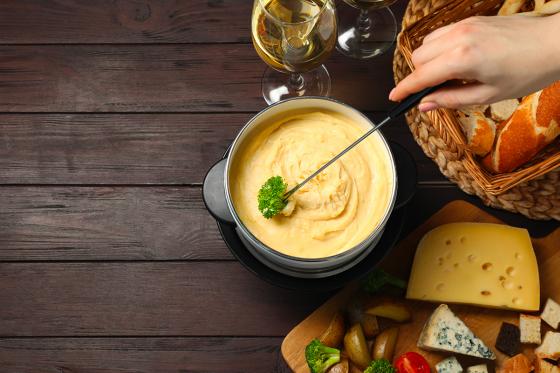 Fondue & vin pour 2 personnes - Moment convivial autour du fromage  