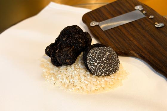 Trüffelmenü für 2 Personen - Gourmet-Erlebnis mit Premium Prosecco in Zürich 4 