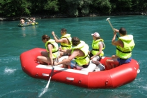 Schlauchboot Fahrt - auf der Aare