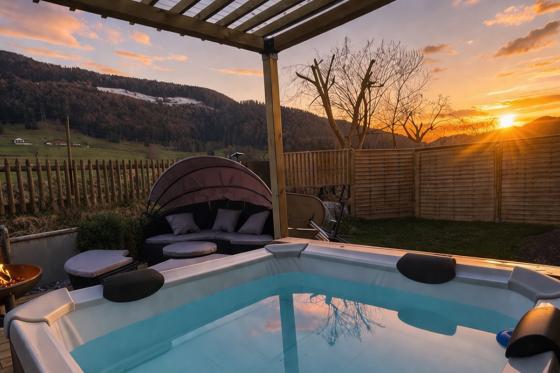Séjour bien-être dans le Jura - Escapade romantique avec fondue pour 2 personnes  