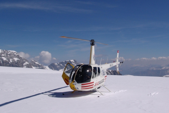 Glarner Alpen Helikopterflug - mit Gletscherlandung und Apéro | für 2 Personen 4 