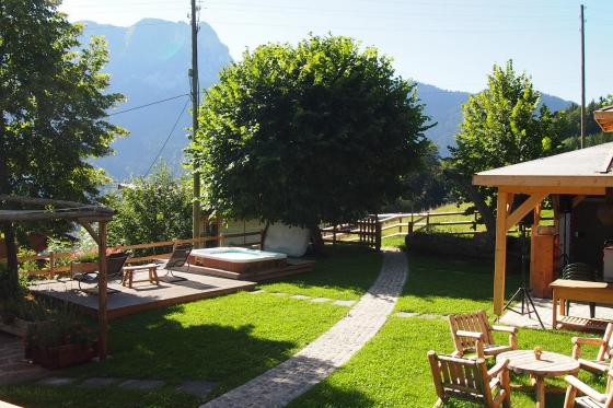 Nuit dans une roulotte - 1 nuit, avec petit déjeuner et libre accès à l'espace bien-être 8 