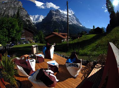 Hélicoptère à Berne - & 1 nuitée pour 2 personnes 7 