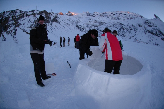 Iglu-Bau - klassische Schnupperstunde 1 