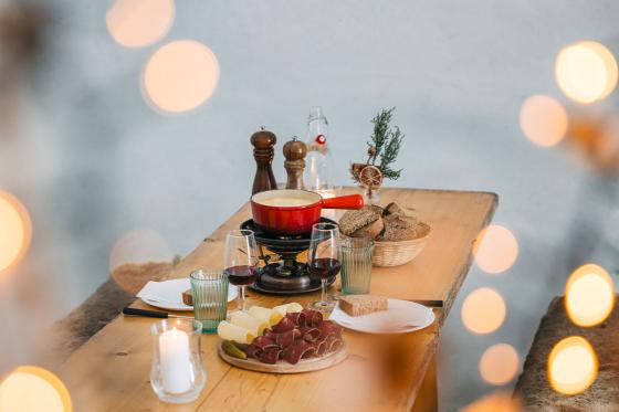 Menu fondue dans un igloo - Pour 2 personnes, à Leysin (VD) 3 