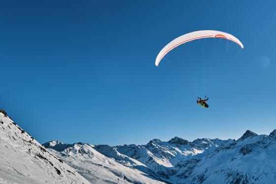 Davos Gleitschirmfliegen - für 2 Personen inkl. Fondue-Plausch  3 