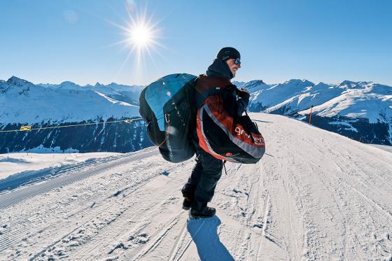 Davos Gleitschirmfliegen - für 2 Personen inkl. Fondue-Plausch  10 