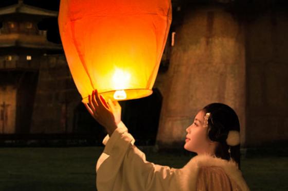 Lanternes célestes - Pack de 10 lanternes rouges 1 