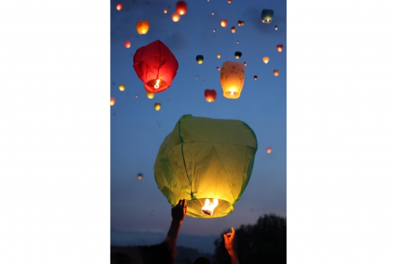 Lanternes célestes - Pack de 10 lanternes de différentes couleurs 1 